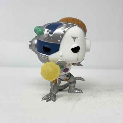 * 2ª MÃO * Funko POP! Animation Dragon Ball Z Mecha Frieza with Blaster #845 GITD SE