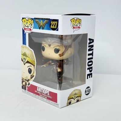 * 2ª MÃO * Funko POP! DC Heroes Wonder Woman Antiope #227