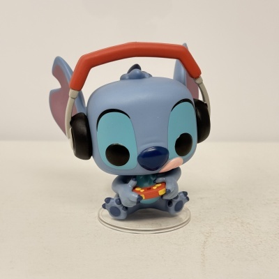 * 2ª MÃO * Funko POP! Disney Lilo & Stitch Gamer Stitch #1229 SE