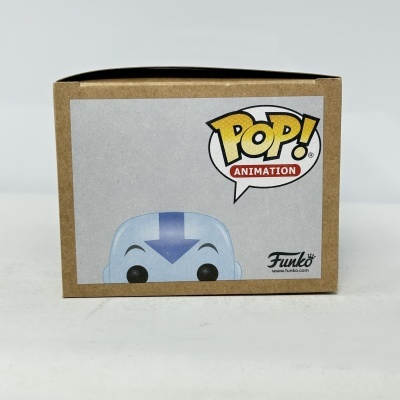 Caixa de Funko Pop Animation com cabeça de personagem e textos visíveis