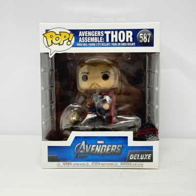 * 2ª MÃO * Funko POP! Deluxe Marvel Avengers Assemble: Thor #587 SE
