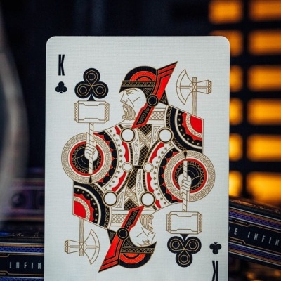 Jogo de Cartas Avengers The Infinity Saga Red Version Theory11