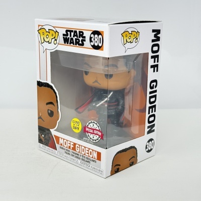 * 2ª MÃO * Funko POP! Star Wars The Mandalorian Moff Gideon #380 GITD SE