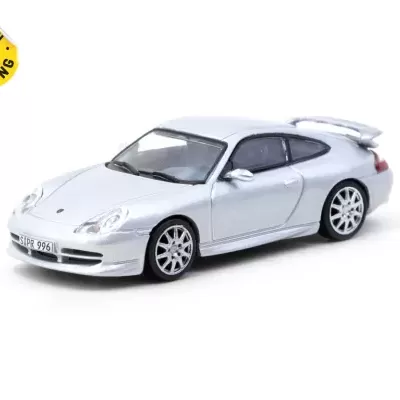 Miniatura de carro desportivo prata com spoiler e matrícula