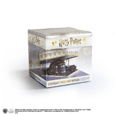 Harry Potter Chocolate Frog Prop Replica The Noble Collection (Caixa Danificada)
