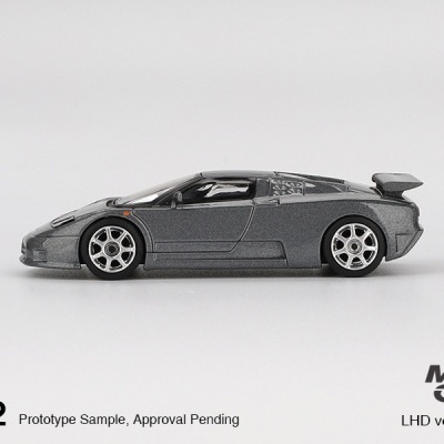Diecast 1:64 Bugatti EB110 Super Sport Grigio Scuro - Mini GT
