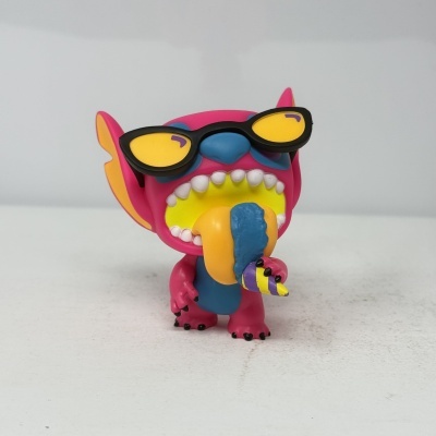 * 2ª MÃO * Funko POP! Disney Lilo & Stitch Summer Stitch #1414 Black Light SE