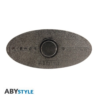 Base oval preta texturizada com imã e inscrições FRIENDS e ABYSTYLE