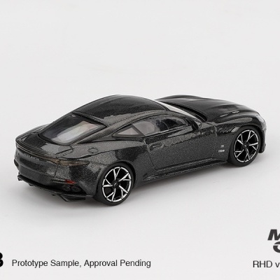 Miniatura de carro desportivo preto metalizado