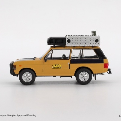 Diecast 1:64 Land Rover Range Rover C.Swoboda & K.Mentel Winner Camel Trophy Sumatra 1981 - Mini GT