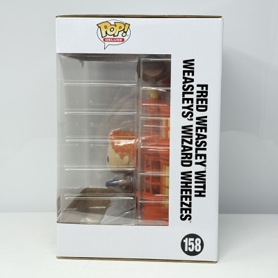 * 2ª MÃO * Funko POP! Harry Potter Fred Weasley With Weasleys Wizard Wheezes #158 Target Con 2023