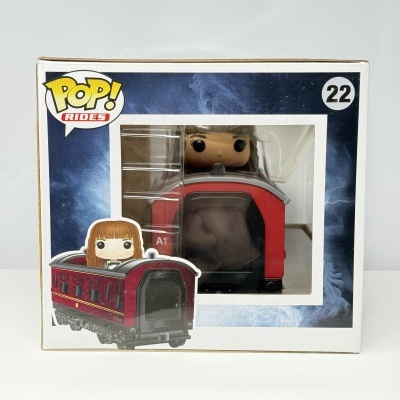 Boneco POP! Rides número 22 com comboio vermelho e personagem com cabelo castanho claro dentro de caixa com janela transparente.