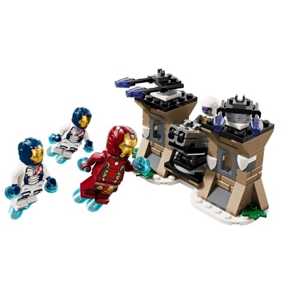 LEGO Marvel Iron Man & Iron Legion vs. Hydra Soldier