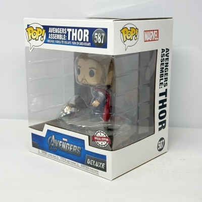 * 2ª MÃO * Funko POP! Deluxe Marvel Avengers Assemble: Thor #587 SE