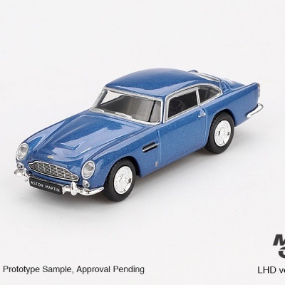 Diecast 1:64 Aston Martin DB5 Sierra Blue - Mini GT
