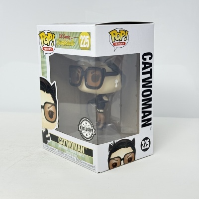 * 2ª MÃO * Funko POP! DC Comics Bombshells Catwoman #225 SE