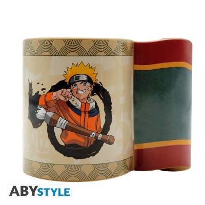 Caneca de cerâmica com personagem de anime e pega em forma de rolo de pergaminho