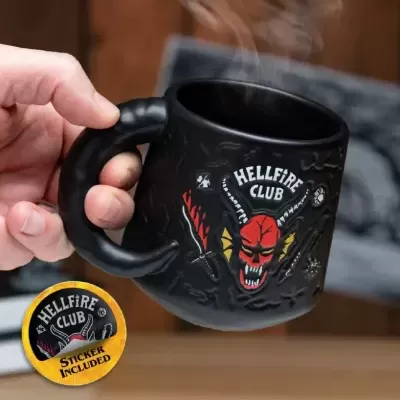 Mug Stranger Things Hellfire Club With Sticker Paladone