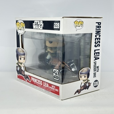 Figura Funko Pop! de Princess Leia with Speeder Bike da série Star Wars na embalagem