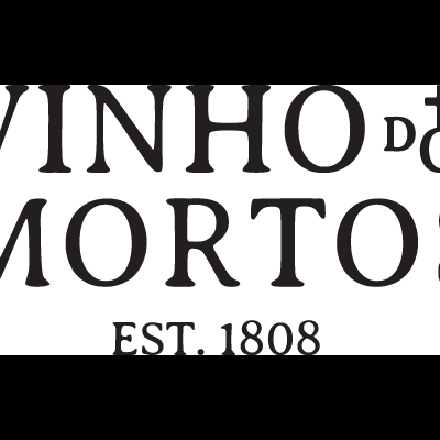 Texto 'VINHO DOS MORTOS EST. 1808' em letras pretas