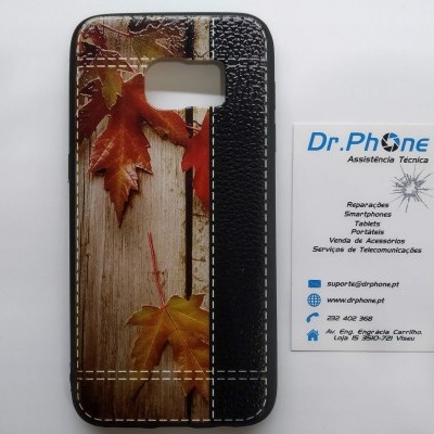 Capa de telemóvel com padrão de folhas de outono e cartão de visita da loja Dr. Phone