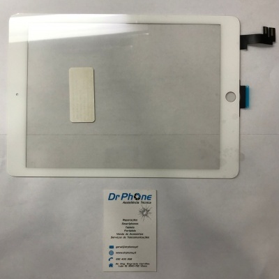 Ecrã tátil branco para tablet com botão circular e cartão de visita da Dr Phone.