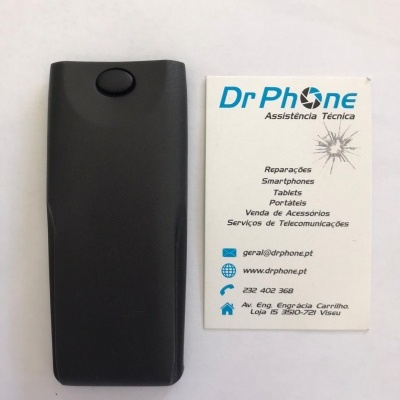 Telemóvel preto com cartão de visita Dr Phone