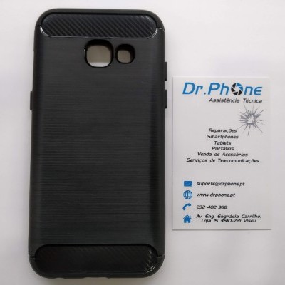 Capa preta para smartphone ao lado de cartão de visita Dr. Phone