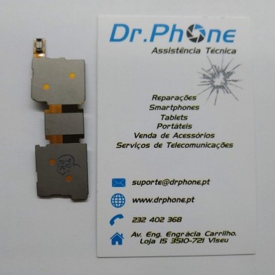 Peça eletrónica metálica e cartão de visita Dr.Phone com serviços técnicos e contactos