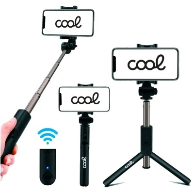 Suportes pretos para telemóvel com texto 'cool' e controlo remoto preto com ícone Wi-Fi azul