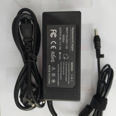 Carregador de Portátil 19V 4.74A 90W-(4.75+4.2)