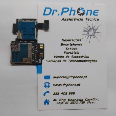 Componentes eletrónicos em azul e preto sobre cartão de visita Dr.Phone Assistência Técnica