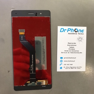 Ecrã frontal cinza de smartphone com fita de conexão ao lado de cartão de visita DrPhone
