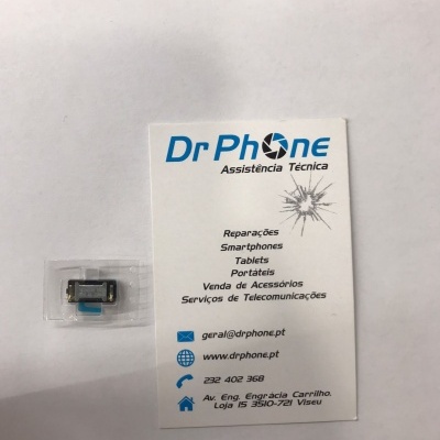 Componente eletrónico pequeno e cartão de visita da Dr Phone Assistência Técnica