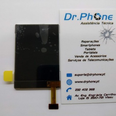 Ecrã tátil preto e cartão de visita da Dr.Phone Assistência Técnica