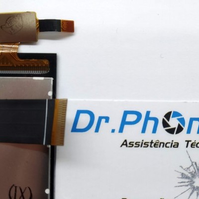 Componente eletrónico para telemóvel com texto Dr.Phone Assistência Técnica e desenho de vidro partido