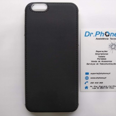 Capa preta para smartphone ao lado de cartão da Dr.Phone