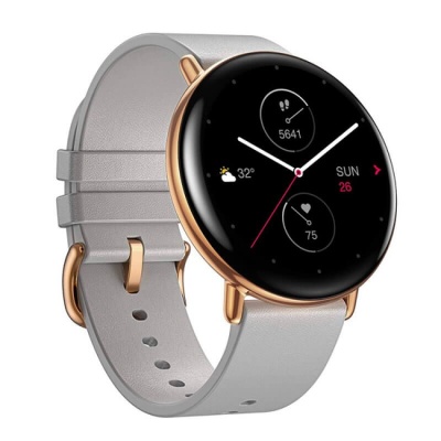 Relógio inteligente dourado com bracelete cinza e mostrador digital preto