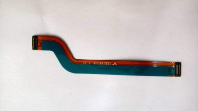 Placa flexível com conetores e texto impresso