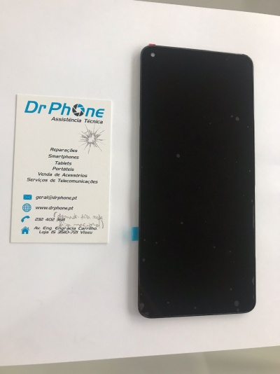 Telemóvel com ecrã preto e cartão de visita de assistência técnica Dr Phone