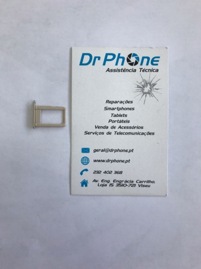 Cartão de visita da DrPhone com suporte de cartão SIM dourado ao lado