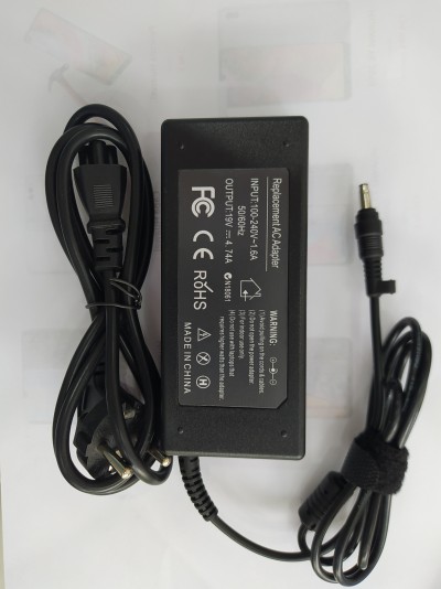 Carregador de Portátil 19V 4.74A 90W-(4.75+4.2)