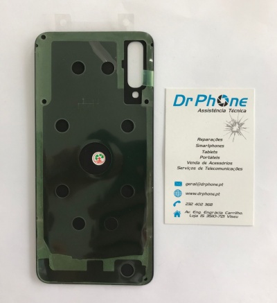 Capa traseira verde para smartphone com cartão de visita da assistência técnica Dr Phone