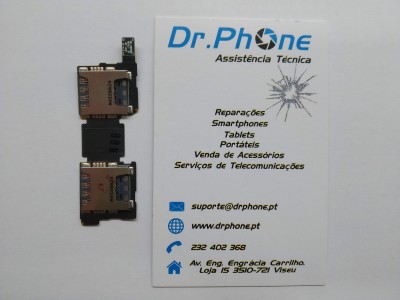 Cartão de visita da Dr.Phone e cartão de memória para smartphone