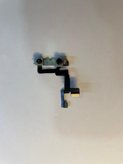 iPHONE 11 Front camera