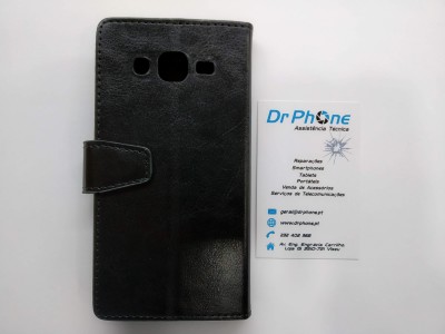 Carteira-capa preta para telemóvel ao lado de cartão de visita da Dr Phone