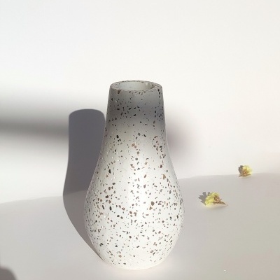 Vaso Lotus Granilite