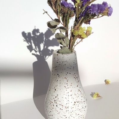 Vaso Lotus Granilite