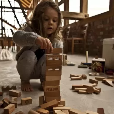 Blocos&#x20;de&#x20;constru&#x00E7;&#x00E3;o&#x20;em&#x20;madeira