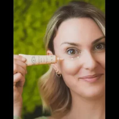 Creme contorno de olhos 3 em 1 - rugas, olheiras e papos - La Saponaria